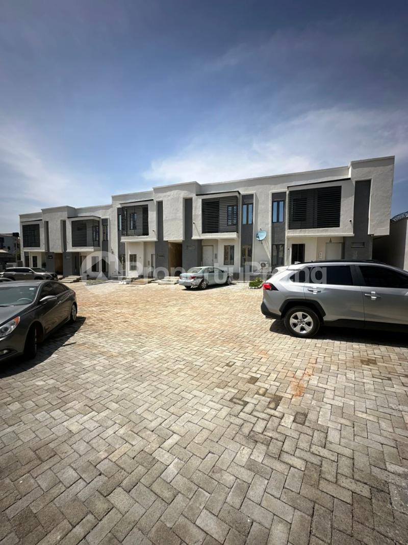 4 bedroom House for sale Life Camp Abuja