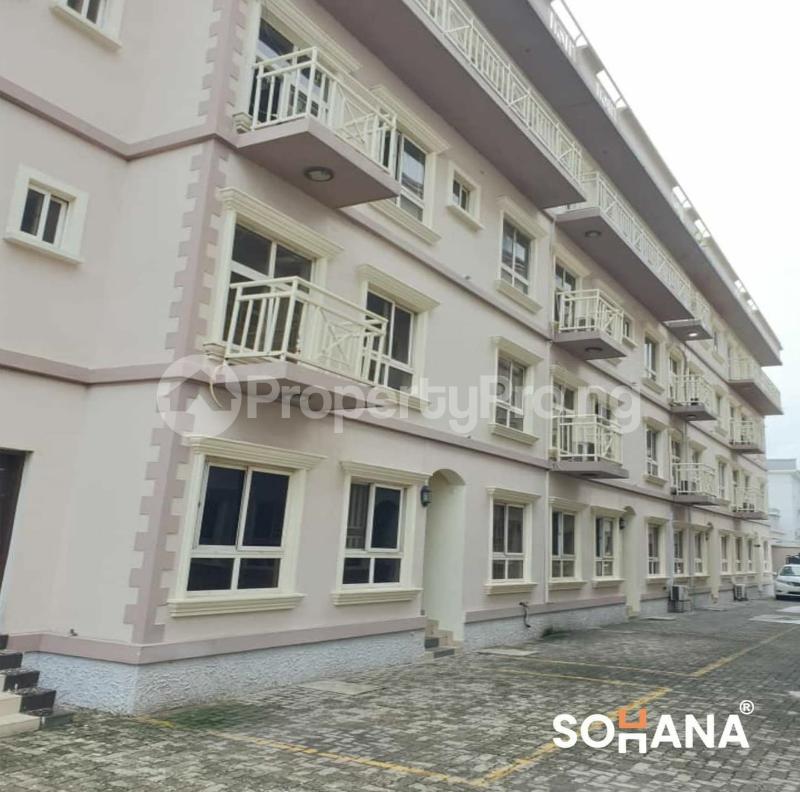 4 bedroom House for sale D ONIRU Victoria Island Lagos