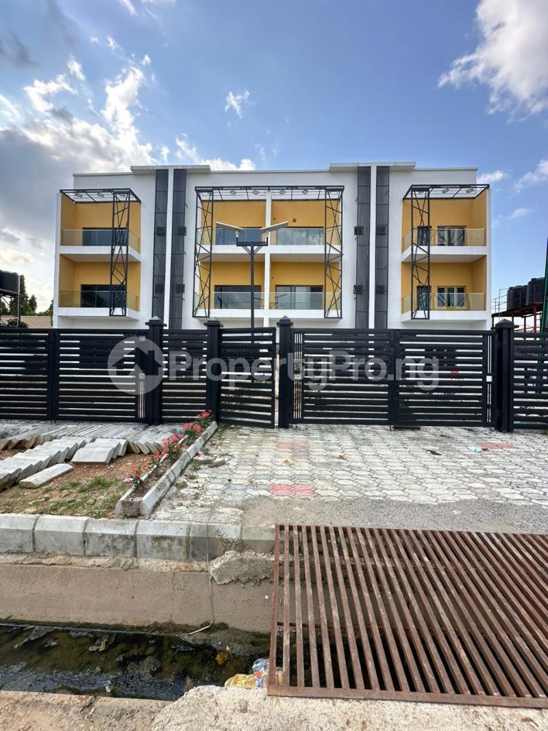 4 bedroom House for sale Gwarinpa Abuja