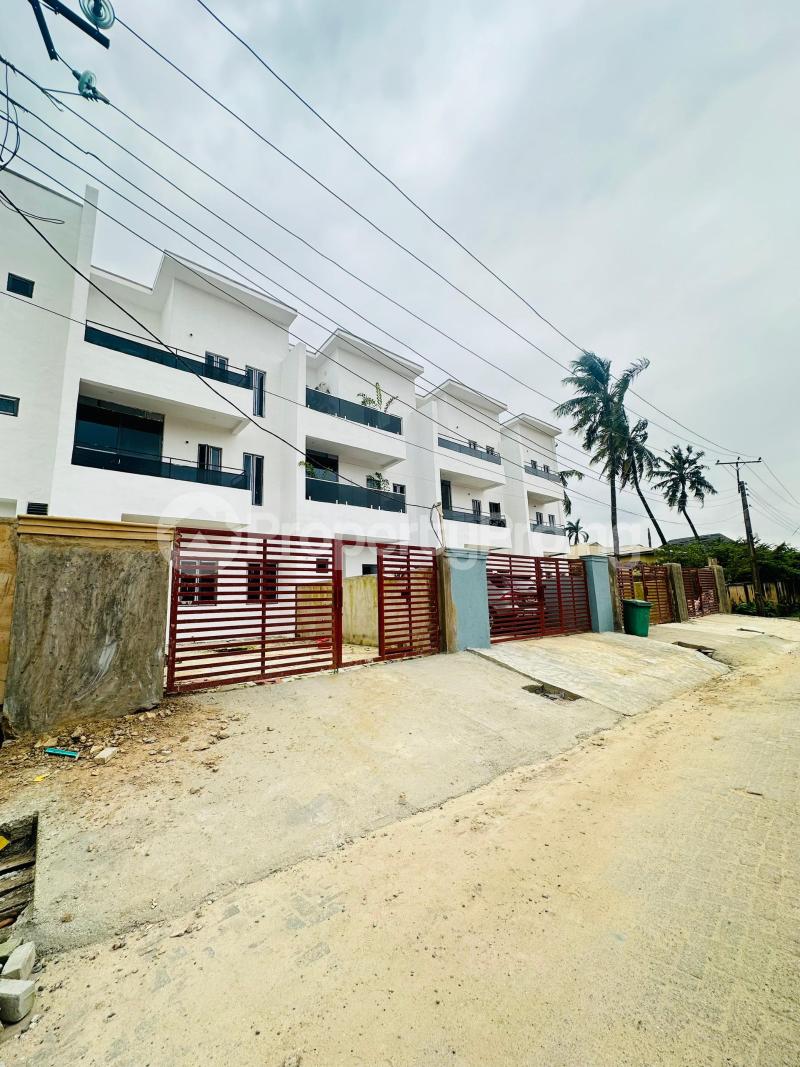 4 bedroom House for sale Maryland Ikeja Mende Maryland Lagos