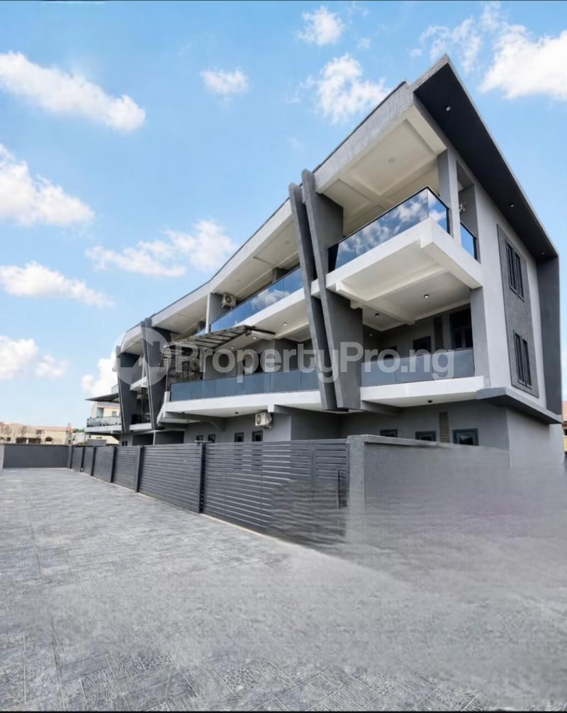 4 bedroom House for sale Mende Maryland Lagos