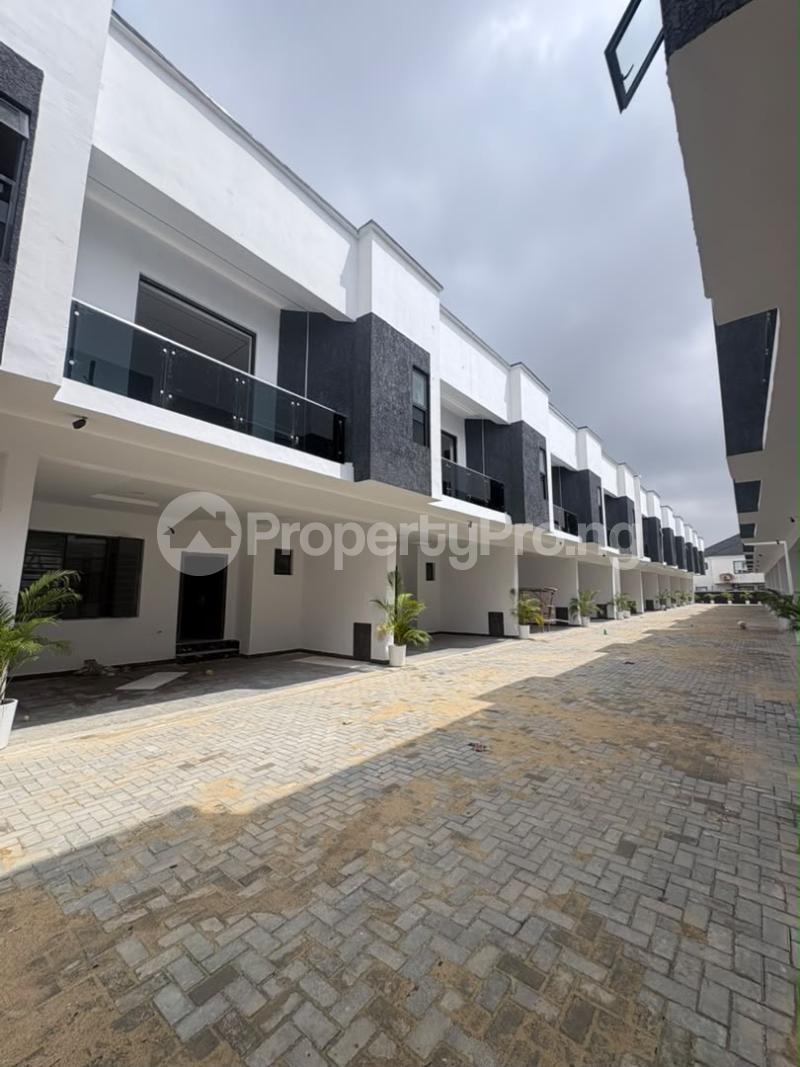4 bedroom House for sale VGC Lekki Lagos