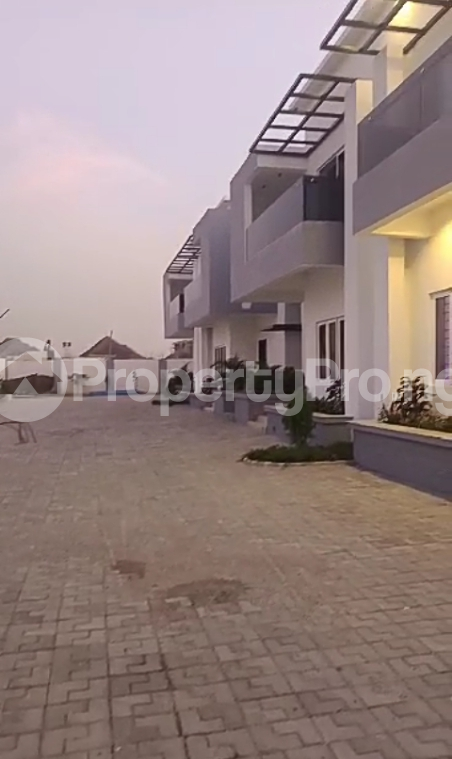 4 bedroom House for rent Fo1 Kubwa Abuja