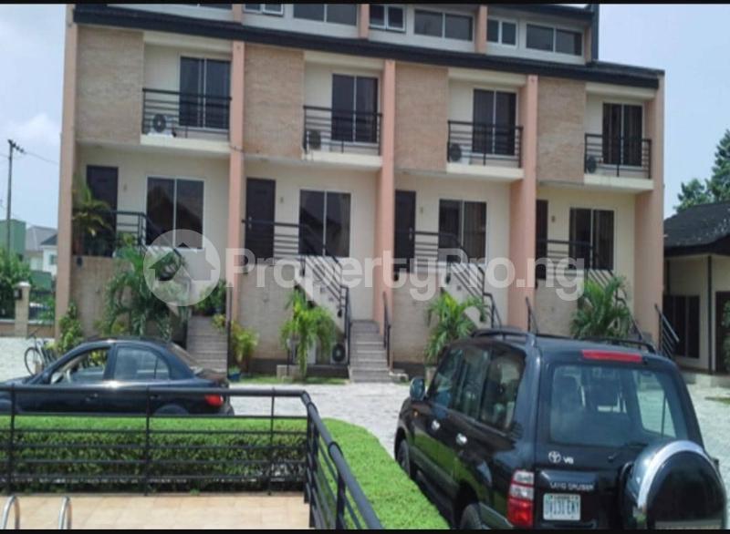 4 bedroom House for rent 2, Obafemi Anibaba Street Off Admiralty Way, Phase 1 Lekki Lagos