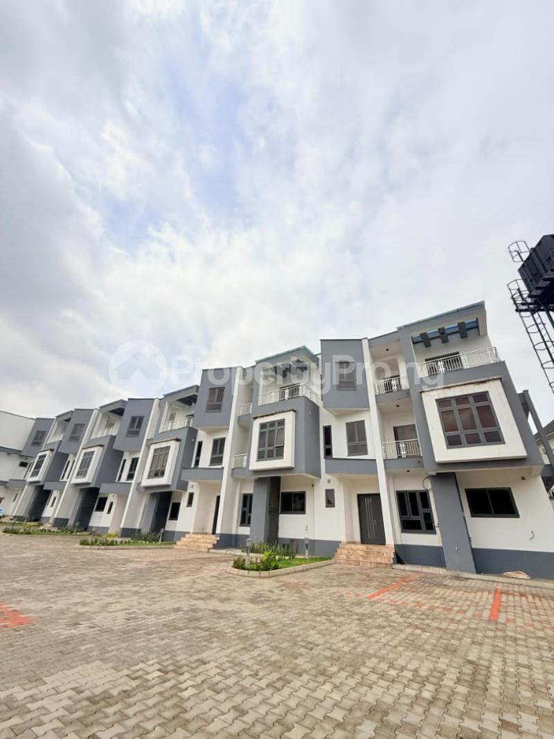 4 bedroom House for sale Wuse 2 Abuja
