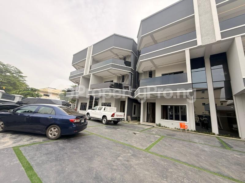 4 bedroom House for sale Utako Abuja