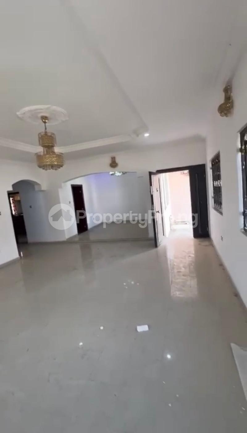 4 bedroom House for rent 6th Avenue Gwarinpa Abuja