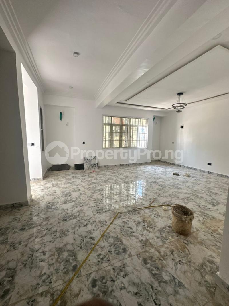 5 bedroom House for rent Dantata Estate Gwarinpa Abuja