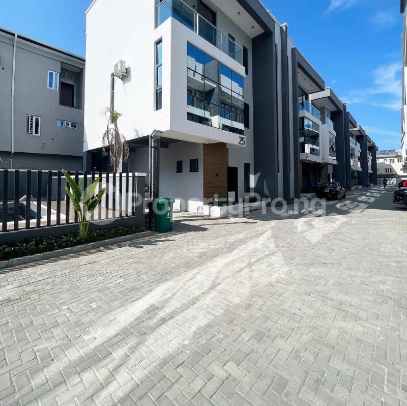 4 bedroom House for rent Ikate Lekki Lagos