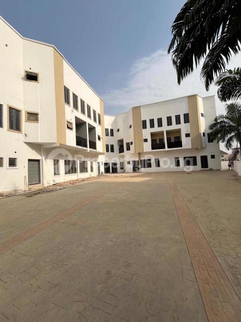 4 bedroom House for sale Jahi Abuja