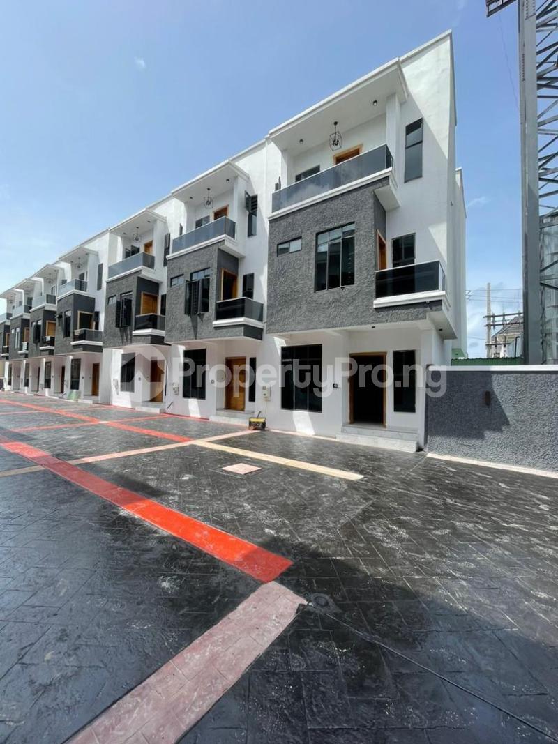 4 bedroom House for sale Chevyview Estate Chevron Lekki Lagos