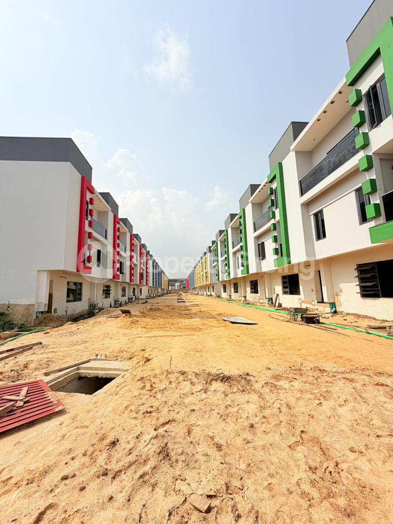 4 bedroom House for sale Ogudu GRA Ogudu Lagos