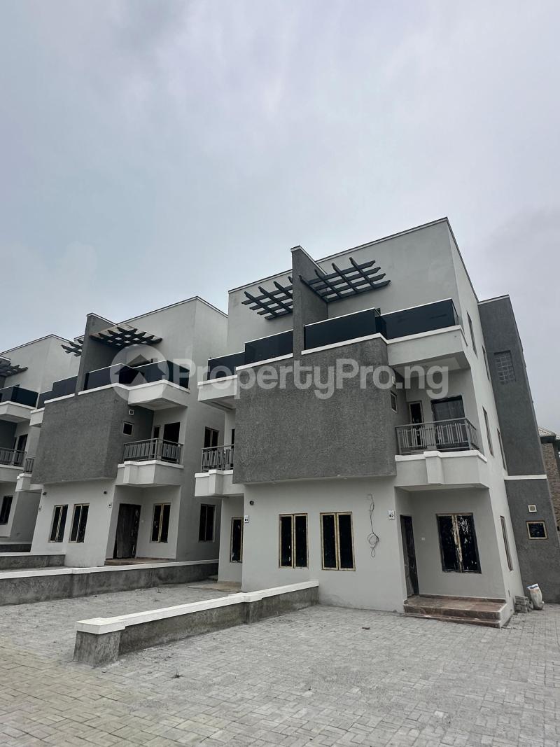 4 bedroom House for sale Guzape Abuja
