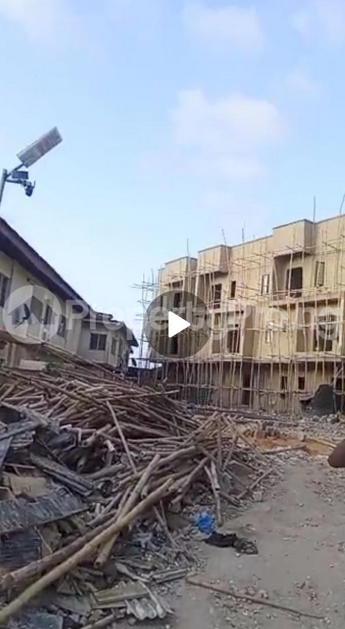 4 bedroom House for sale Adelabu Surulere Lagos