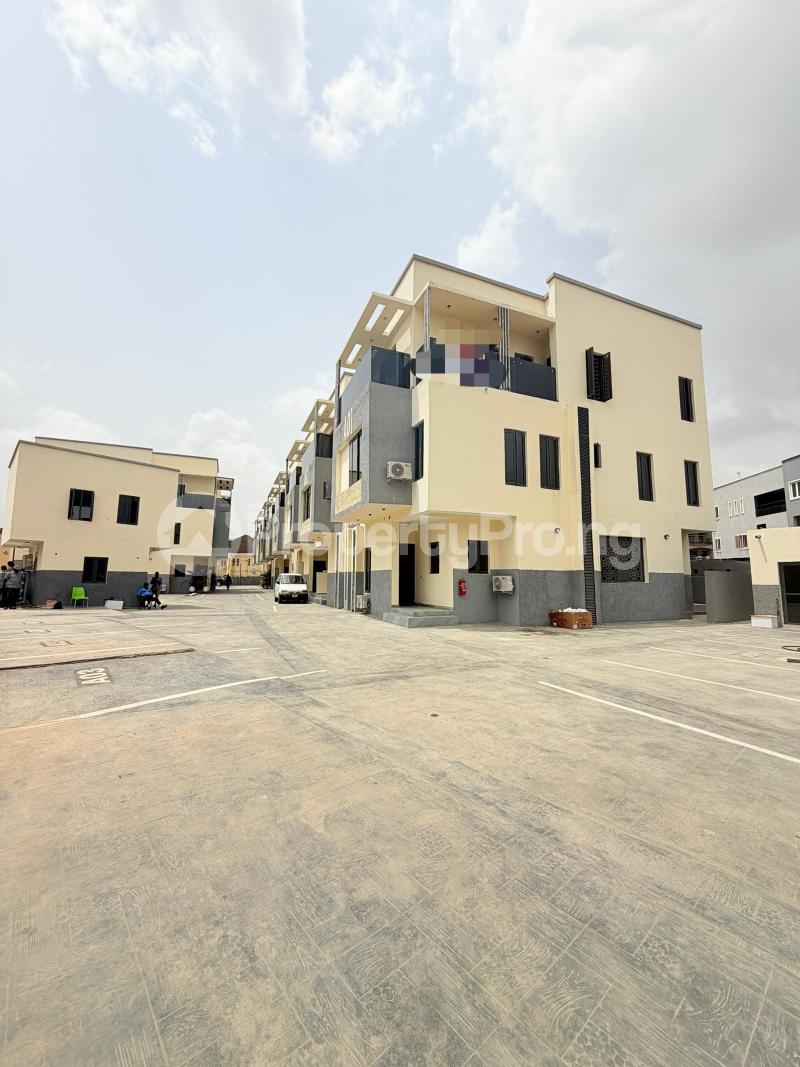 4 bedroom House for sale Ikota Gra Ikota Lekki Lagos