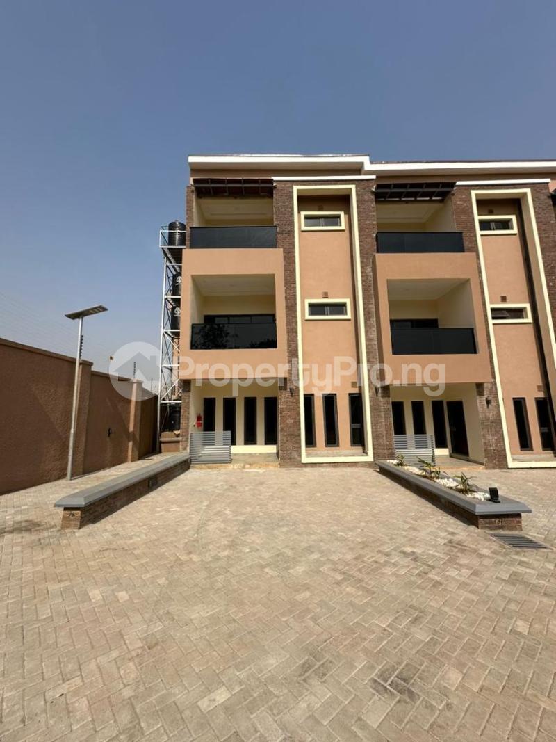 5 bedroom House for sale Guzape Abuja