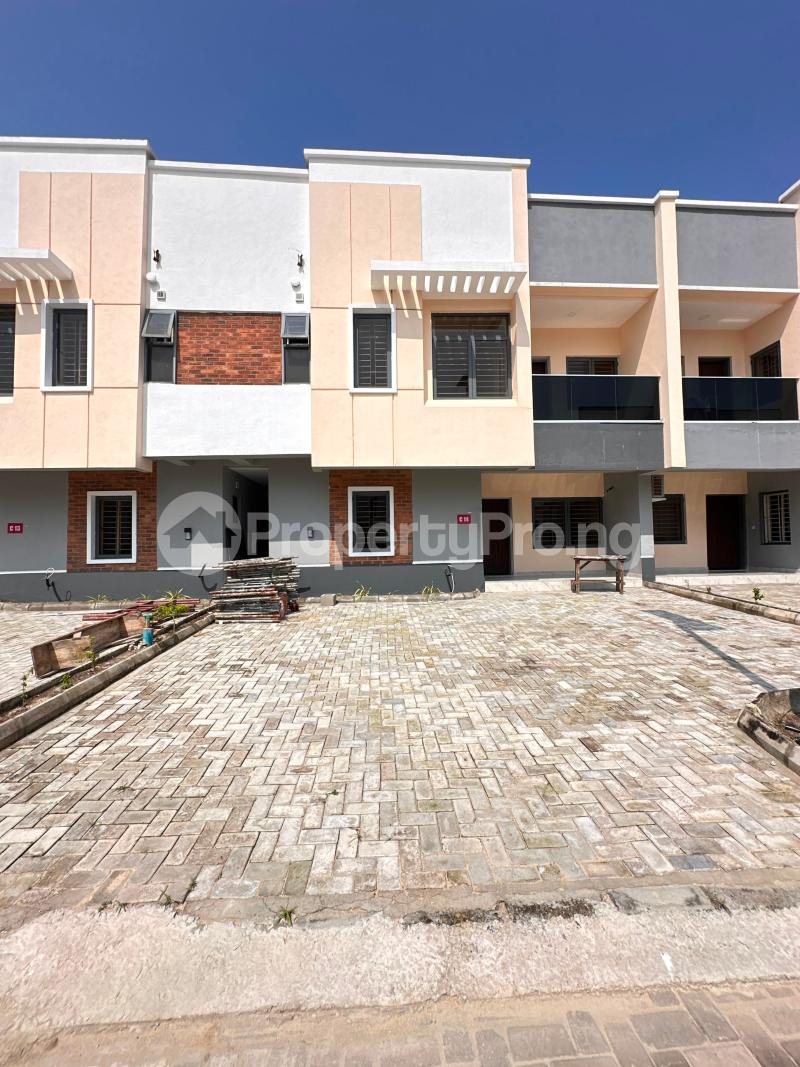 4 bedroom House for sale Orchid Lekki Lagos
