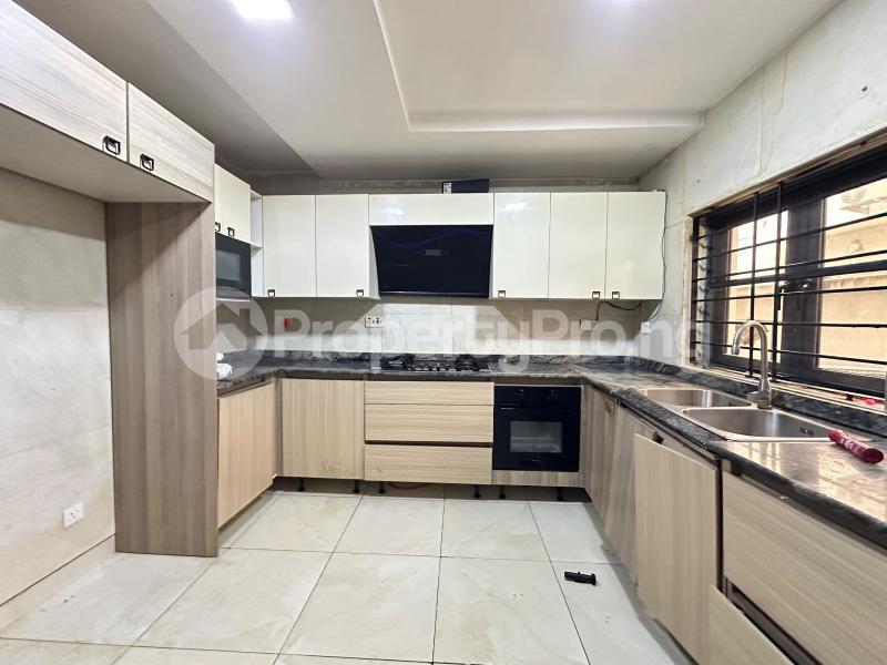 4 bedroom House for rent Ikate Lekki,lagos. Ikate Lekki Lagos