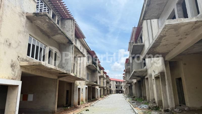 5 bedroom House for sale Karmo Abuja