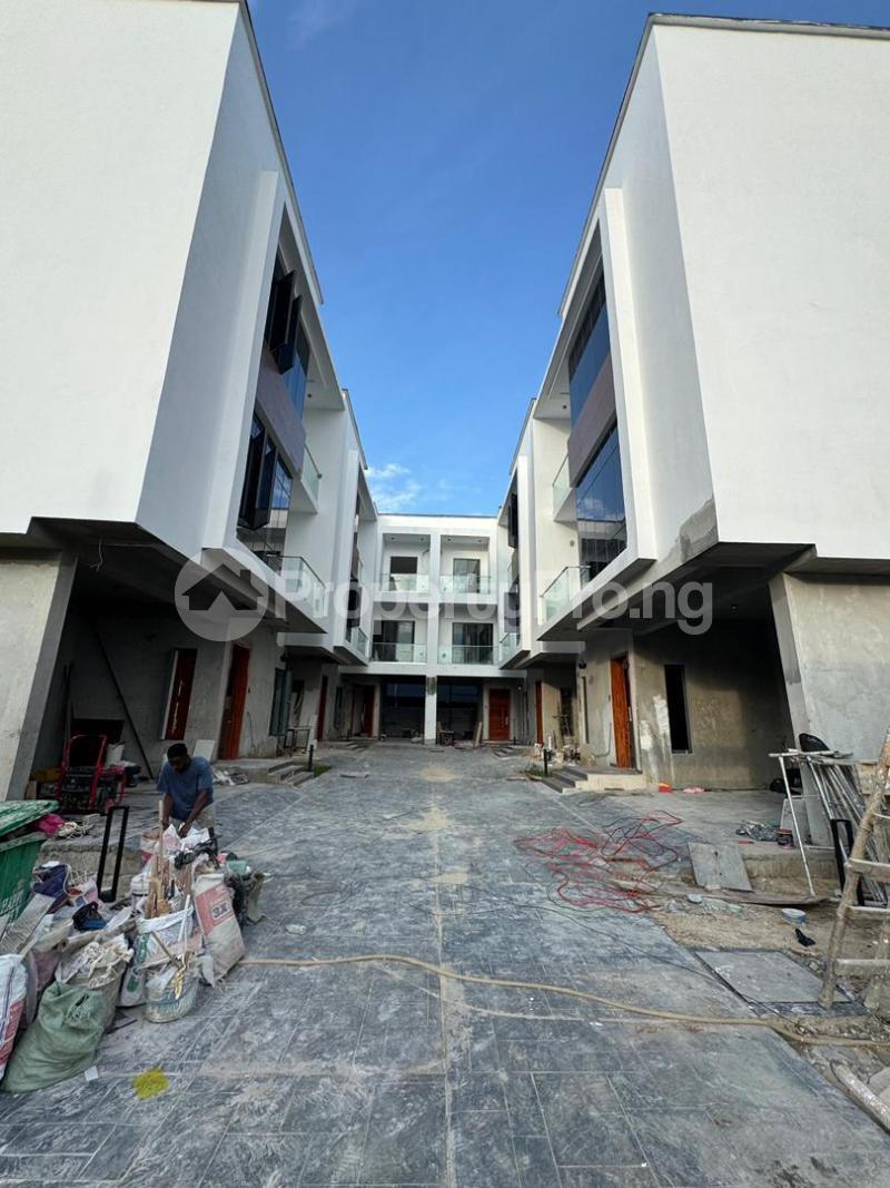 4 bedroom House for sale Lekki Right Lekki Lagos