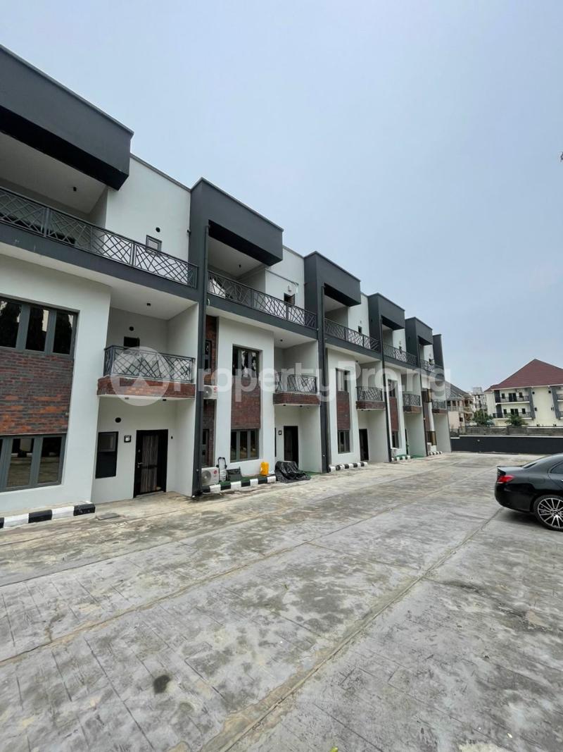 5 bedroom House for rent Mini Estate Guzape Abuja