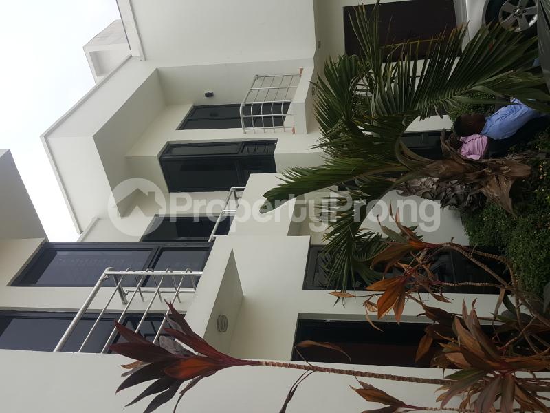 4 bedroom House for rent Off Ondo Banana Island Ikoyi Lagos