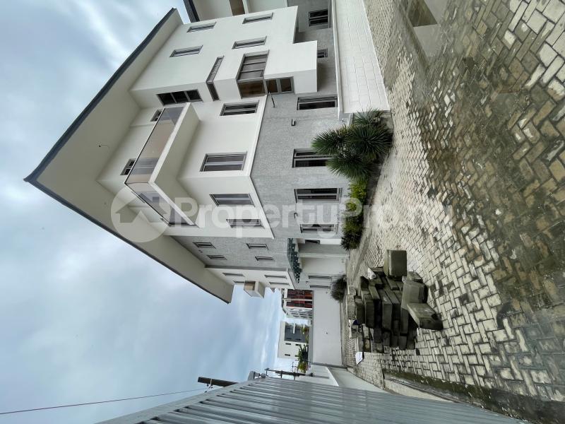 4 bedroom House for rent ONIRU Victoria Island Lagos