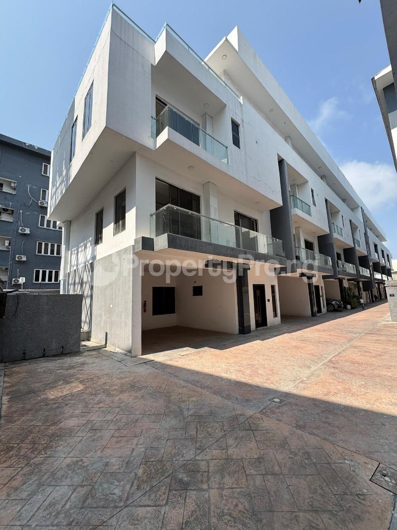 4 bedroom House for rent 4 Bedroom Terrace For Rent ONIRU Victoria Island Lagos - 4