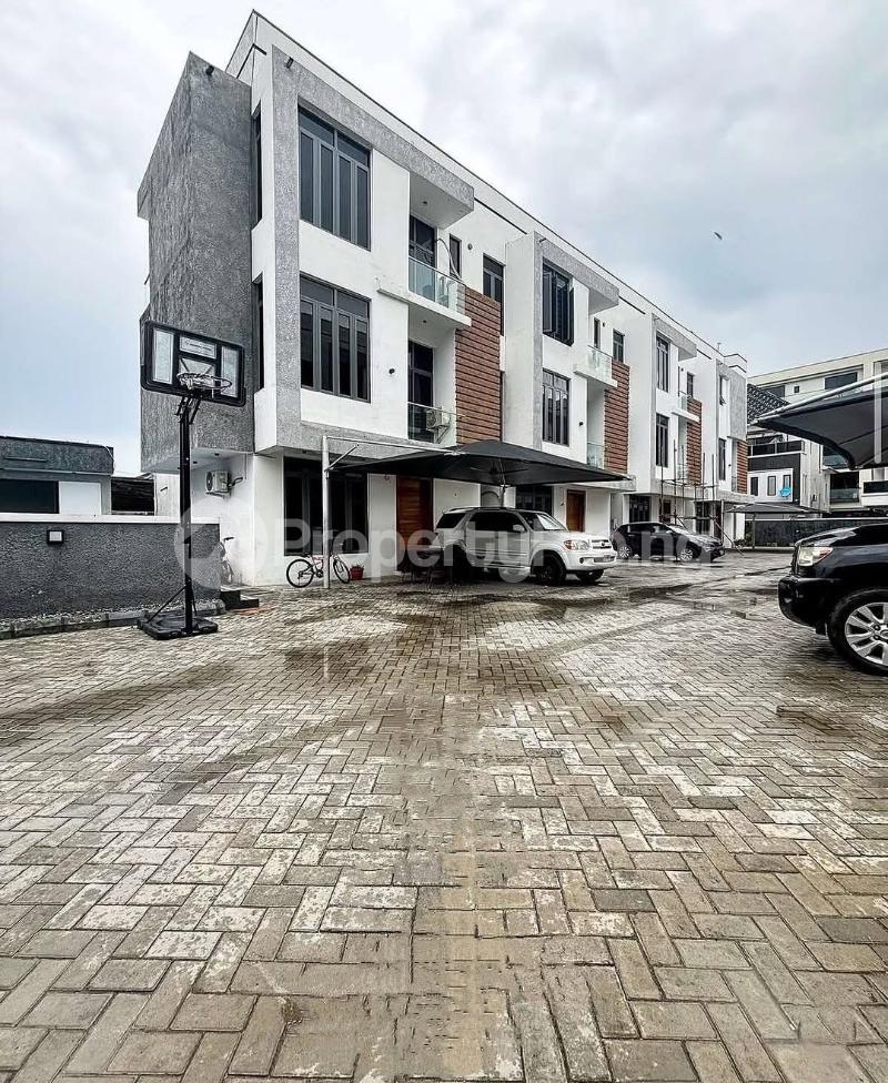 4 bedroom House for sale Ikate Lekki Lagos