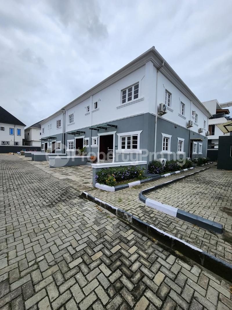 4 bedroom House for rent 2nd Toll Gate Lekki Lagos