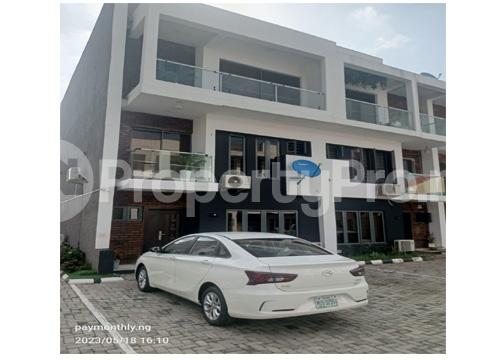 4 bedroom House for sale Pen City Pen cinema Agege Lagos