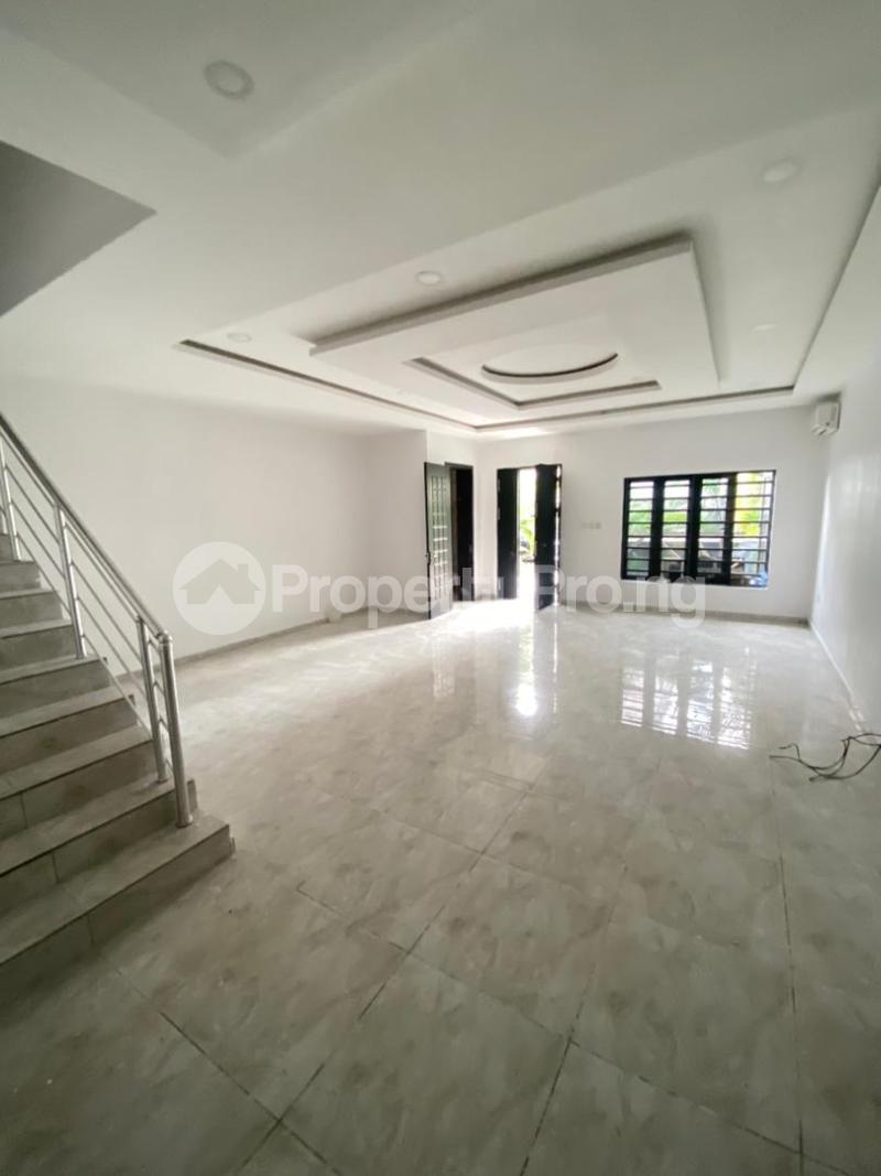 4 bedroom House for rent Ikate Lekki Lagos