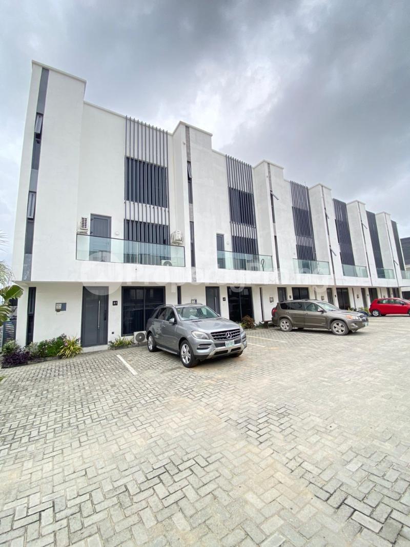 4 bedroom House for sale Ikate Lekki Lagos