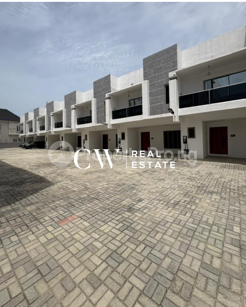 4 bedroom House for sale Chevron Lekki Lagos