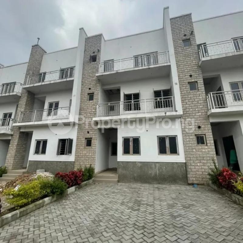 4 bedroom House for sale Dawaki Abuja