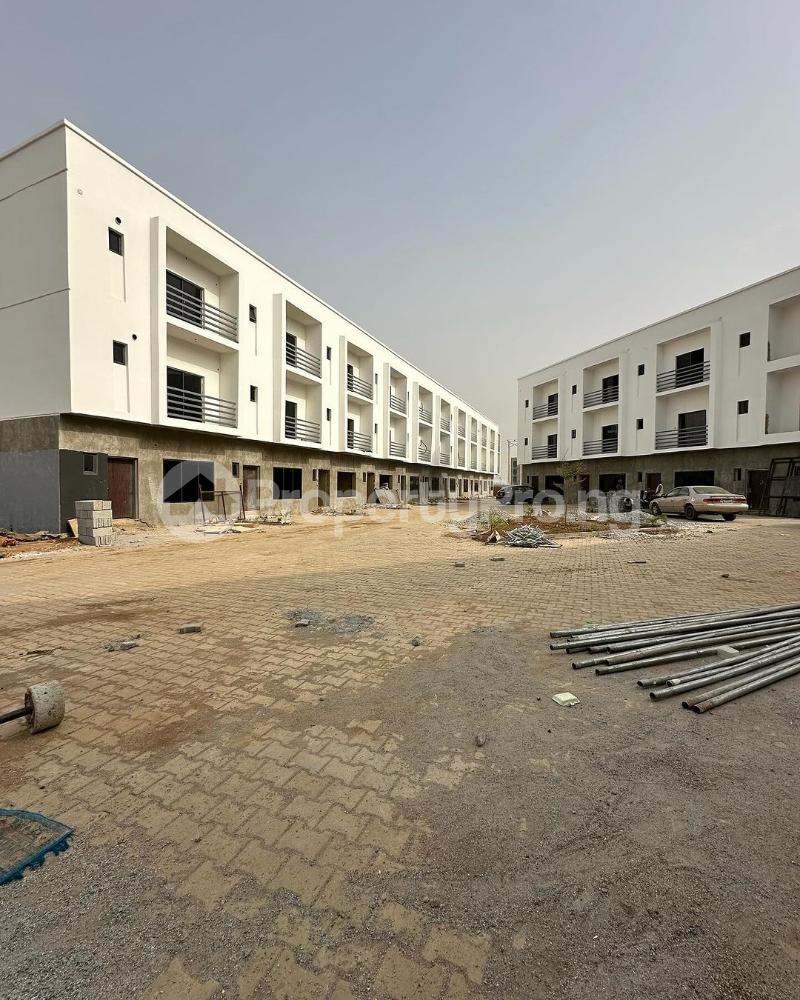 4 bedroom House for sale Jahi Abuja