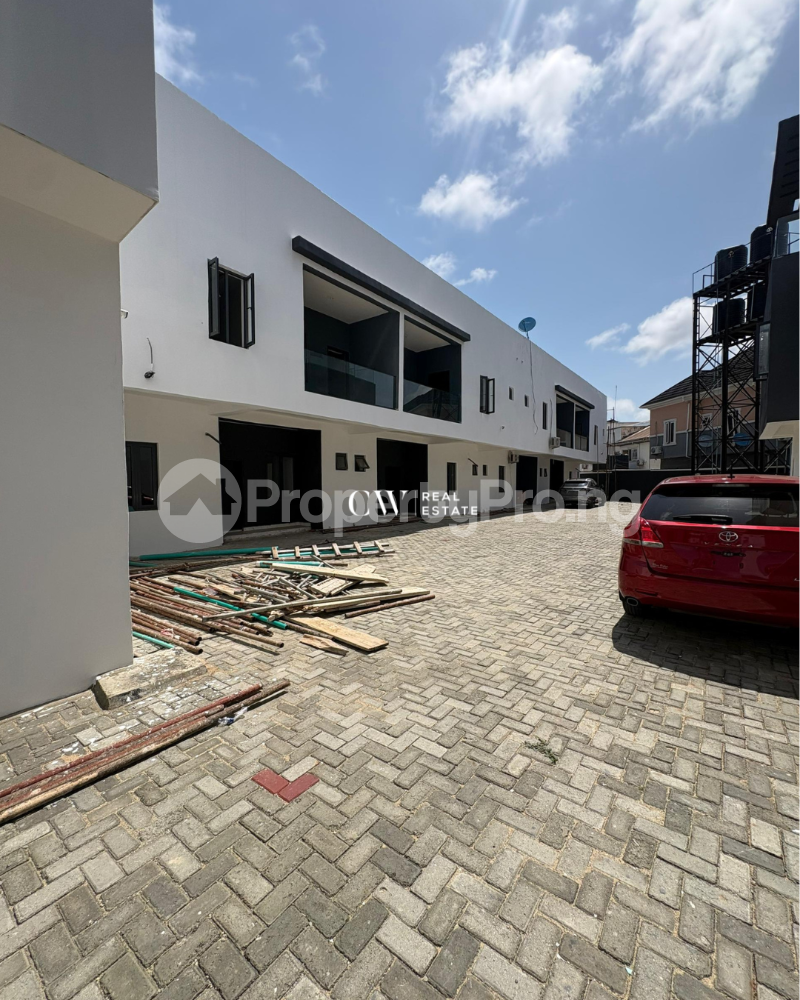 4 bedroom House for sale Ikota Lekki Lagos