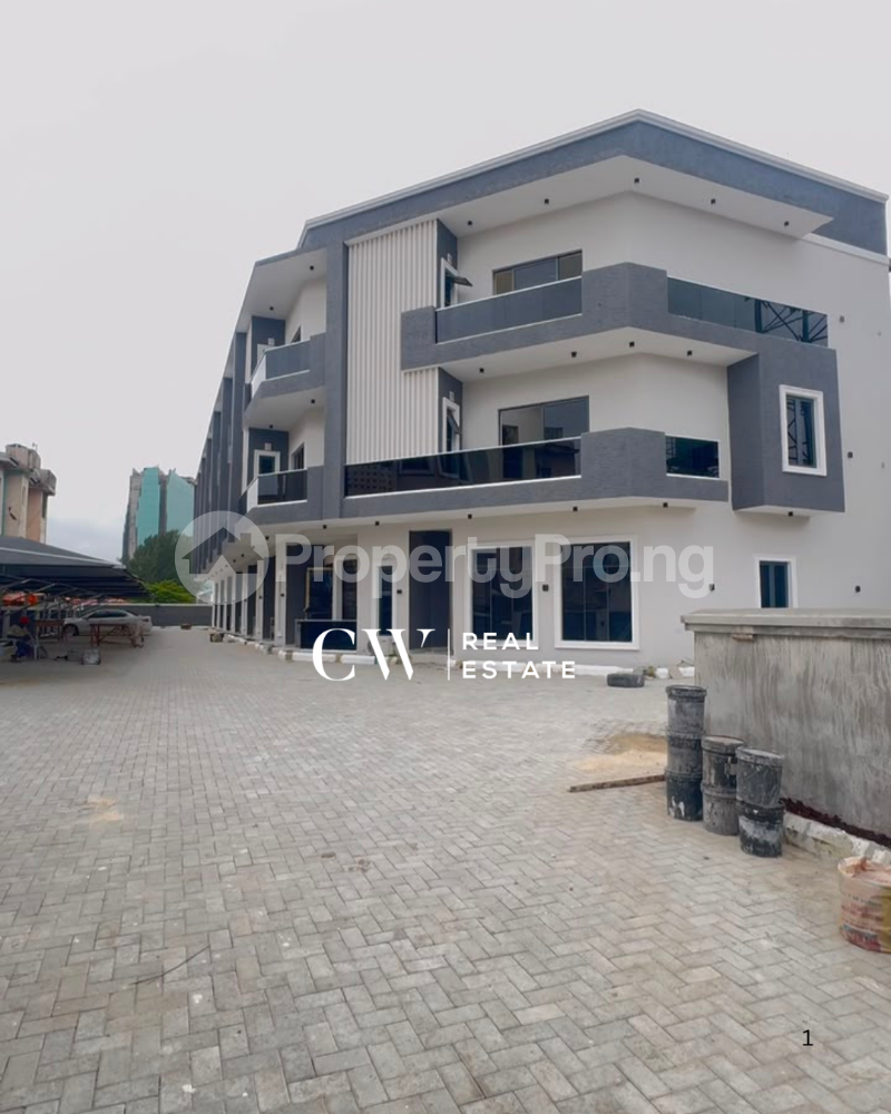 4 bedroom House for rent ONIRU Victoria Island Lagos