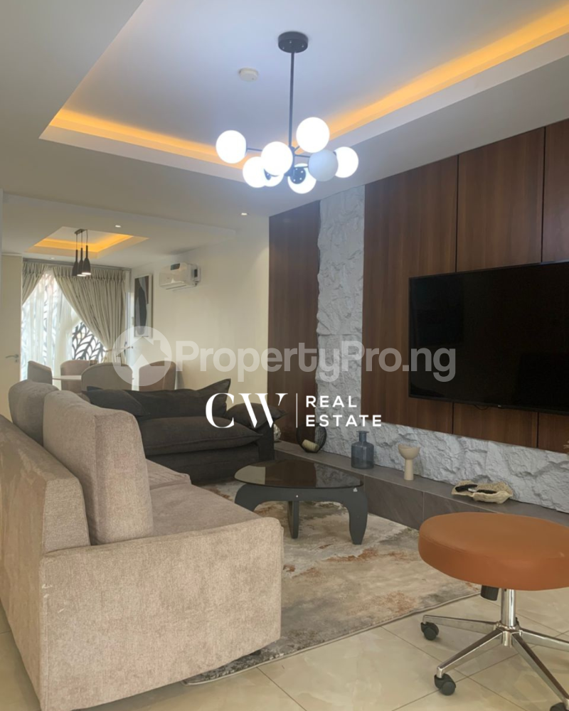 4 bedroom House for rent ONIRU Victoria Island Lagos