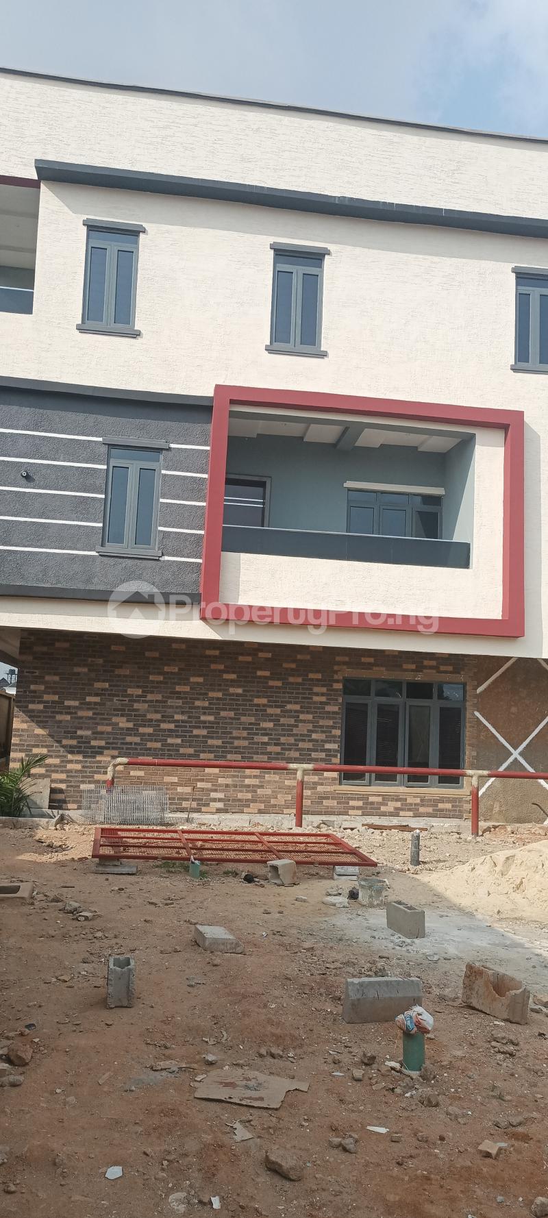 4 bedroom House for sale Mende Maryland Lagos