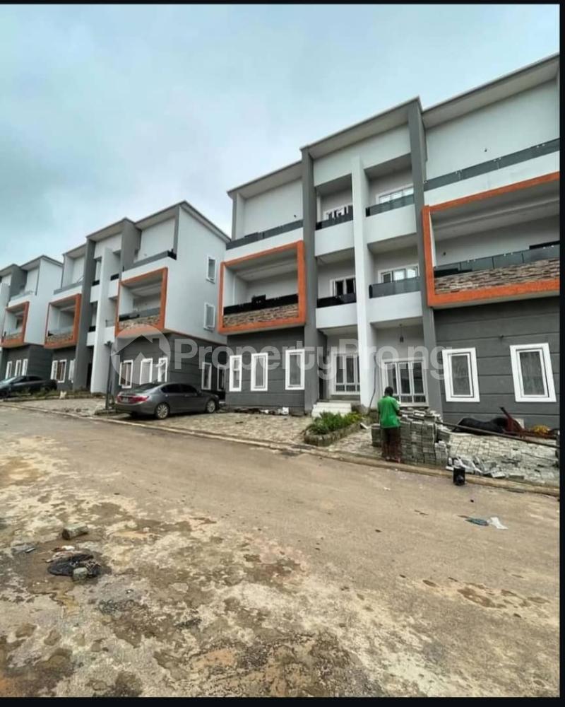 4 bedroom House for sale Kukwuaba Abuja