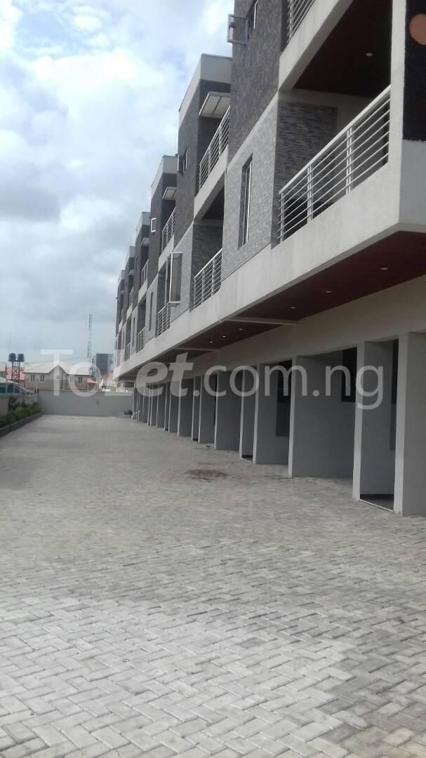 4 bedroom House for sale Off Con Oil Road Ikate Lekki Lagos