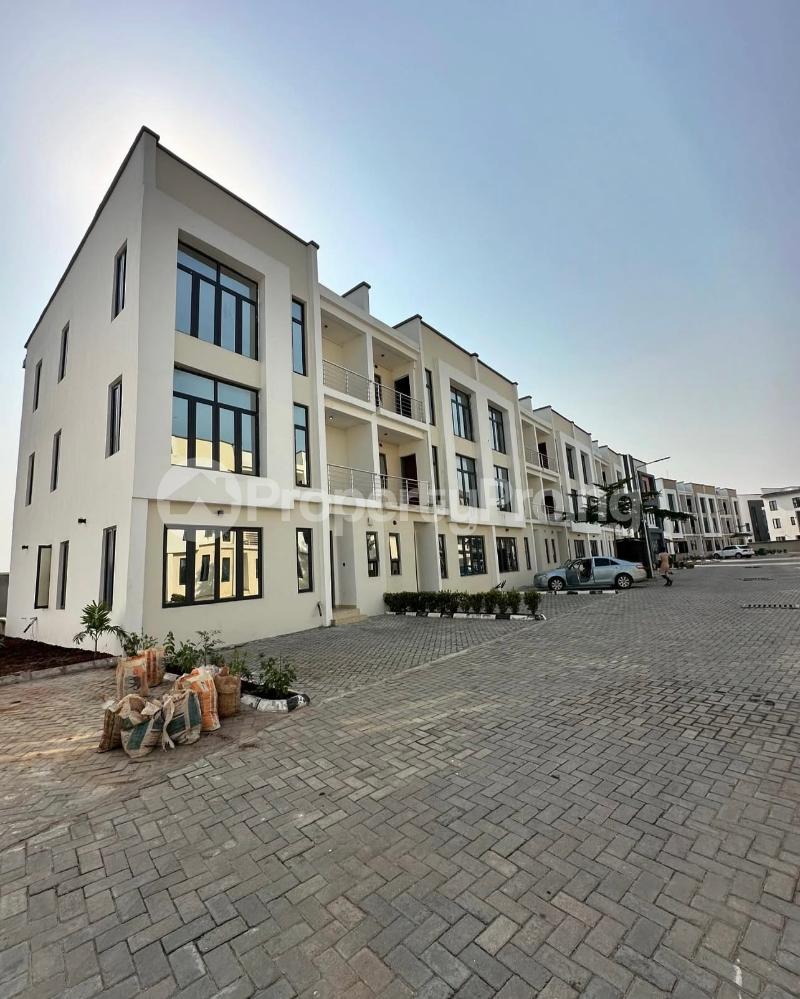 4 bedroom House for rent Ikate Lekki Lagos