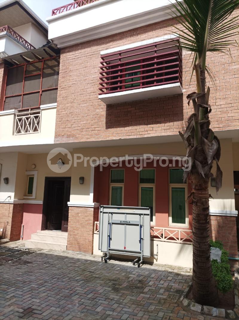 4 bedroom House for rent Agungi Lekki Lagos
