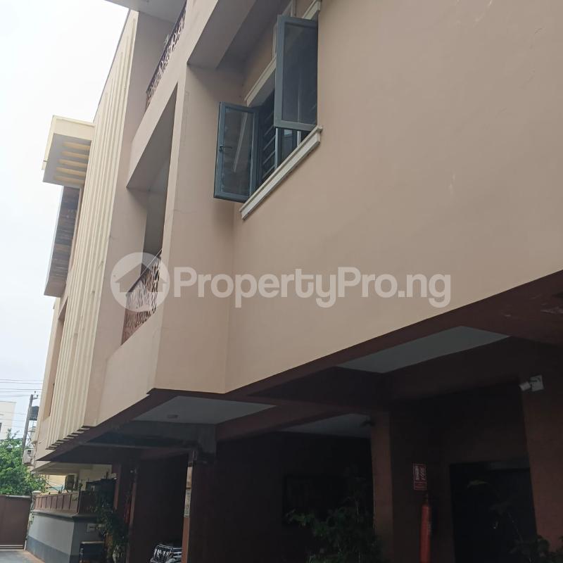 4 bedroom House for sale Gate A Ogudu GRA Ogudu Lagos
