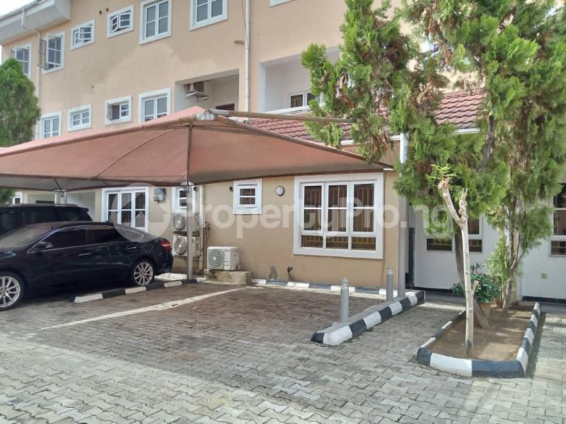 4 bedroom House for rent ONIRU Victoria Island Lagos