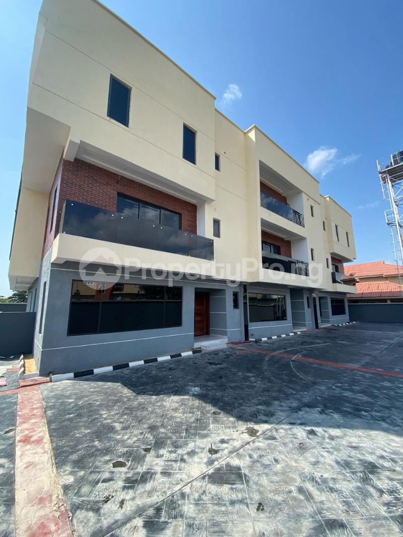 4 bedroom House for sale  Lekki Scheme 2 Ajah Lagos