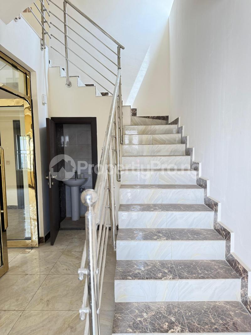 4 bedroom House for rent Gilmore Jahi Abuja