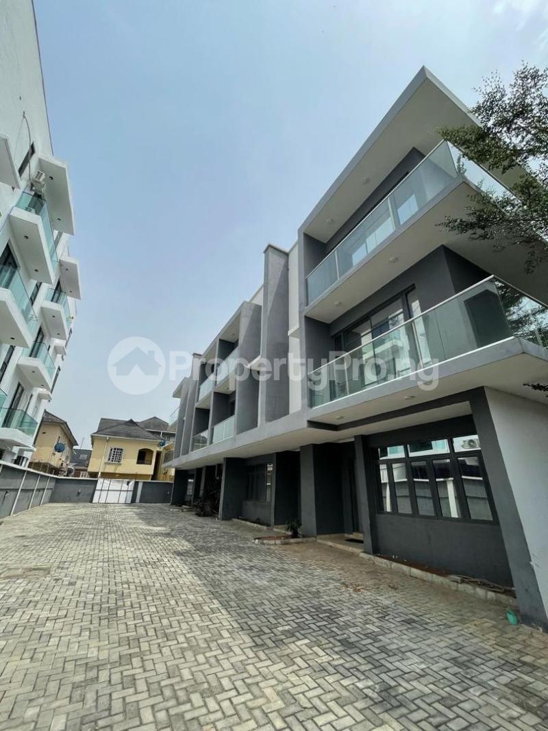 4 bedroom House for sale chevron Lekki Lagos