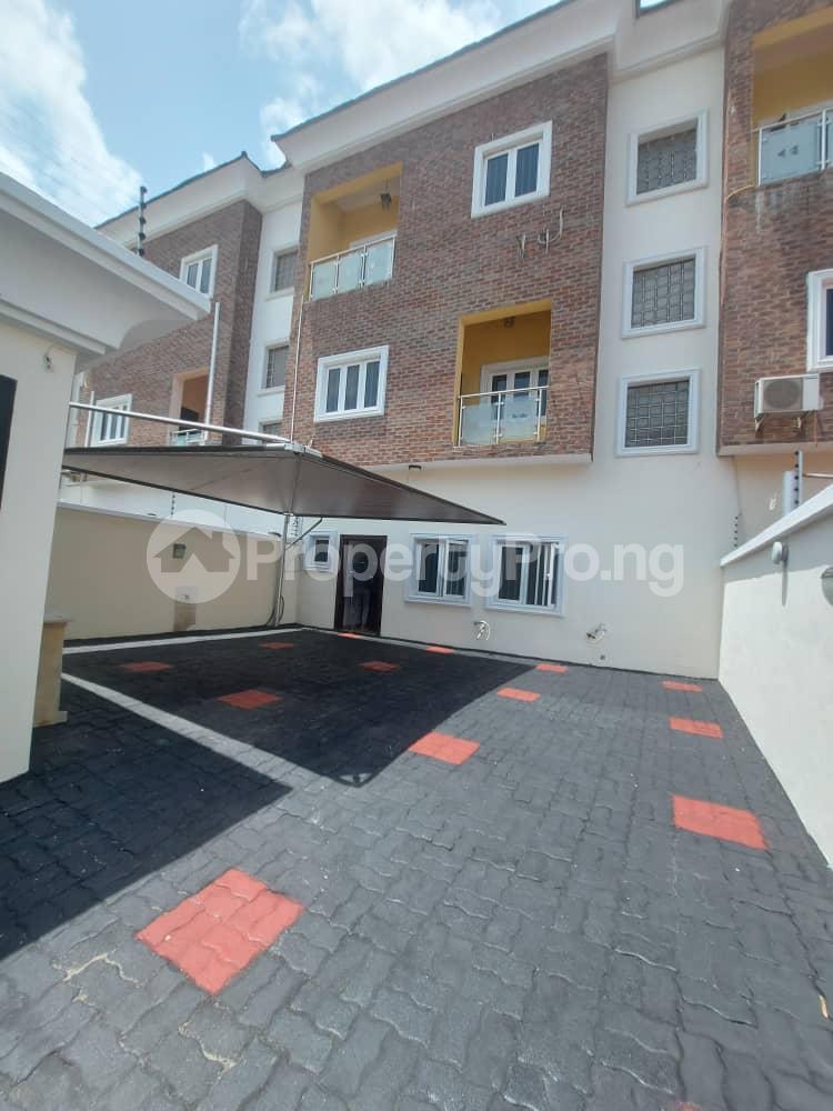 4 bedroom House for sale Osapa london Lekki Lagos